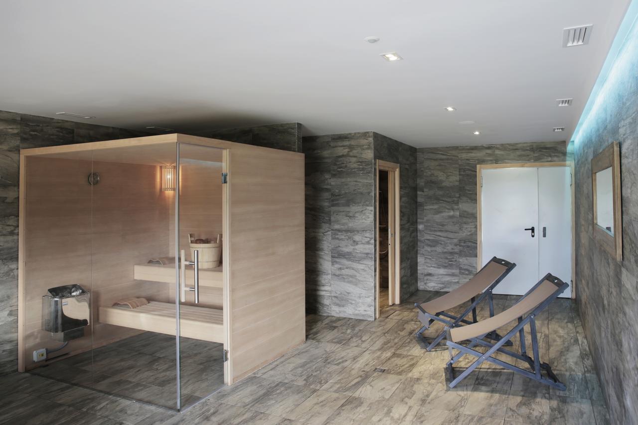 Malkorra Hotel & Restaurant Ирун Экстерьер фото